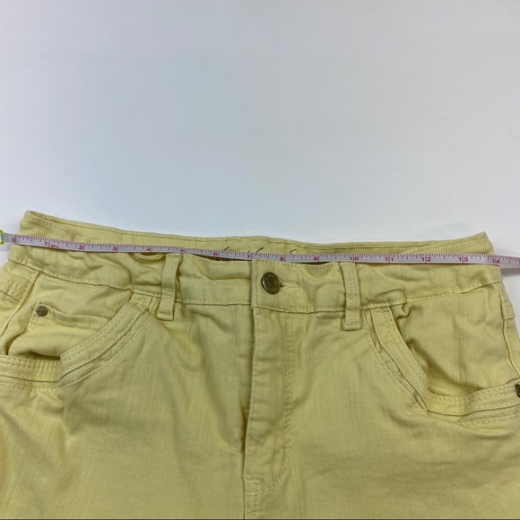🟢 Free! Gloria Vanderbilt Skimmer Capris Yellow Size 6 - Picture 8 of 11